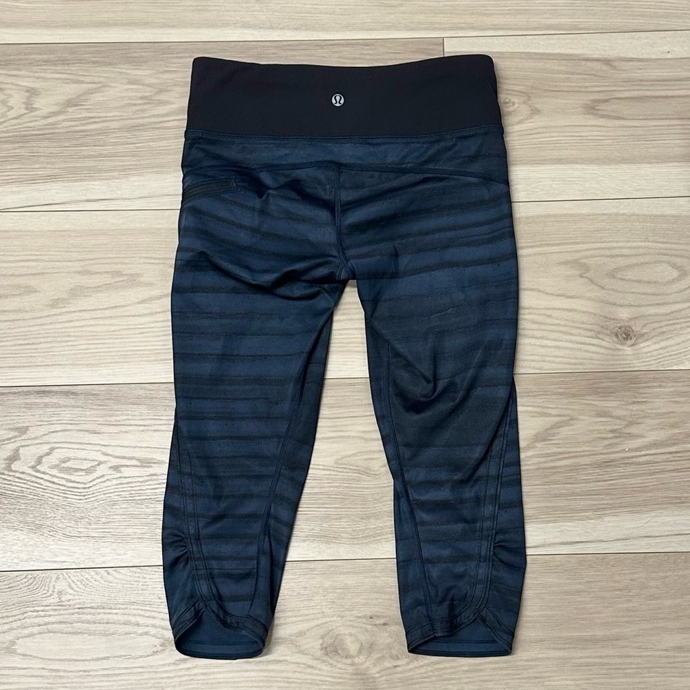 Lululemon Women’s Run: Top Speed Crop Leggings Tights